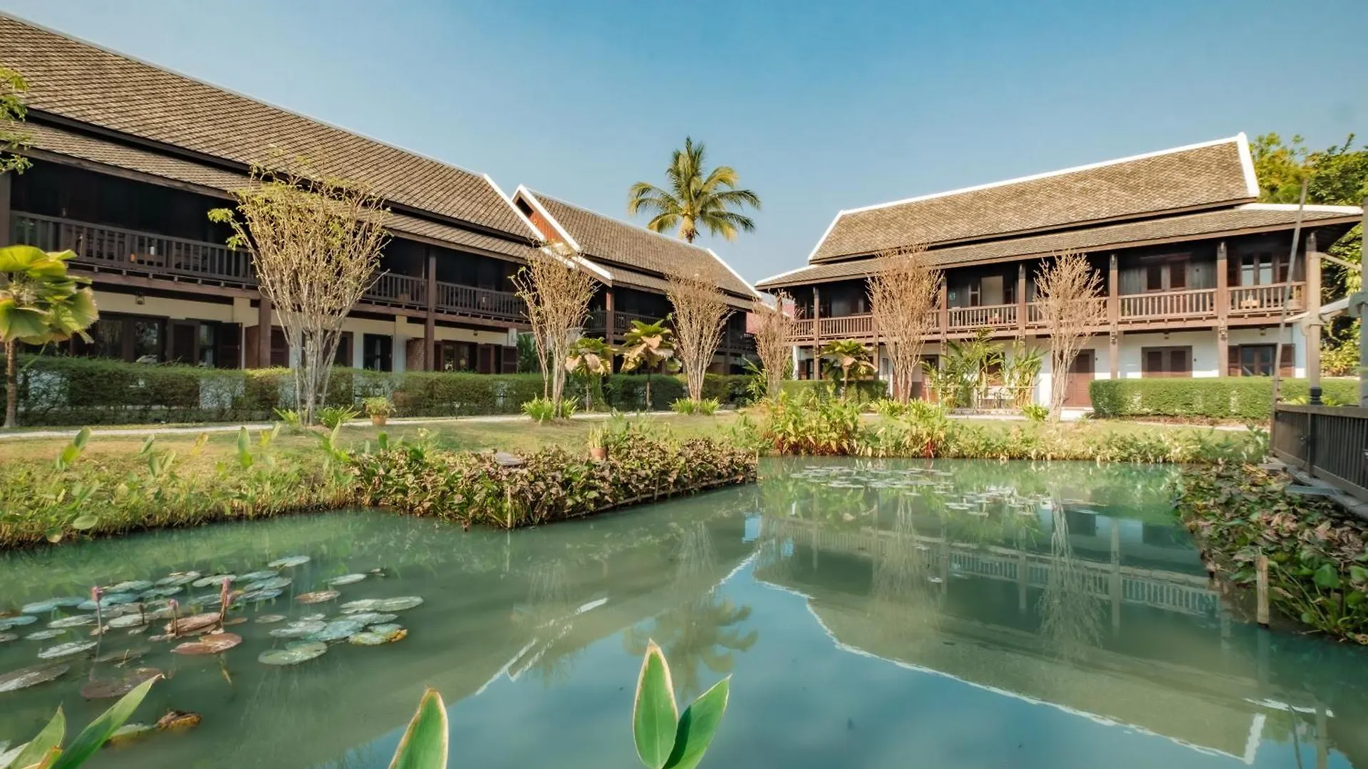 Sanctuary Hotel Luang Prabang 3*,