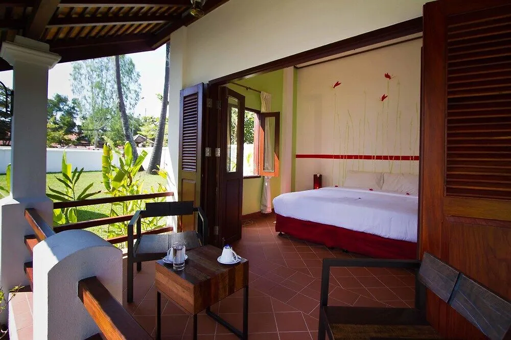 Sanctuary Hotel Luang Prabang 3*,  Laos
